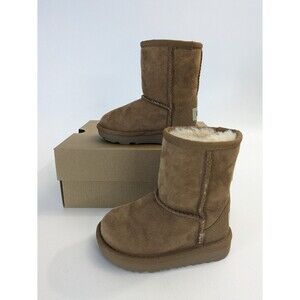 UGG Unisex-Child Classic Ii Boot, Chestnut, 6 US
